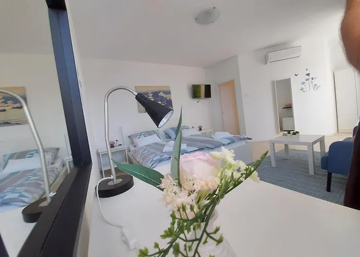 Teta San Gæstehus 3*